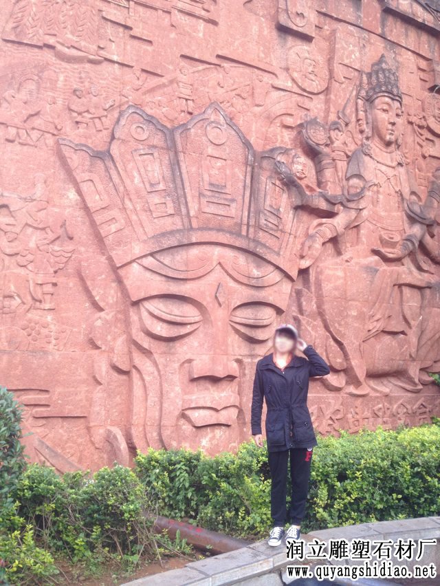 ���͸���