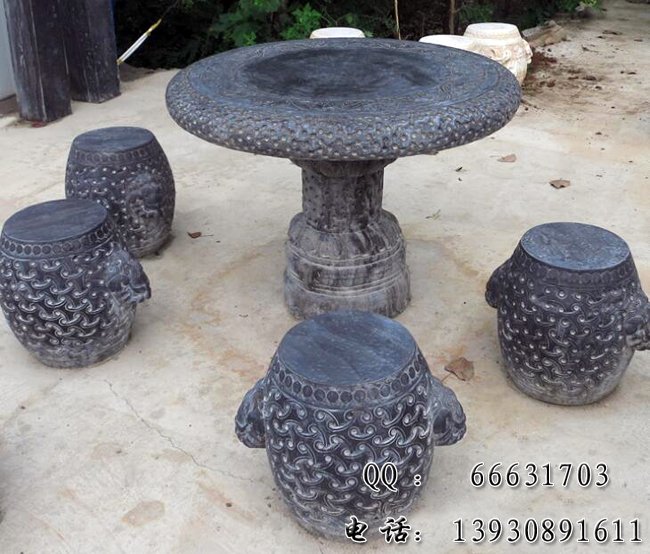 石桌石凳